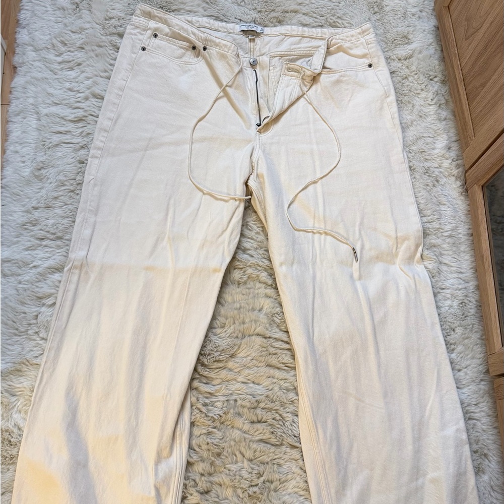 Abercrombie & Fitch Cream Wide-Leg Jeans